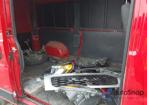 2019 Ram Promaster 2500 High Roof 136 Wb из США, поврежденный, VIN 3C6TRVCG9KE559878